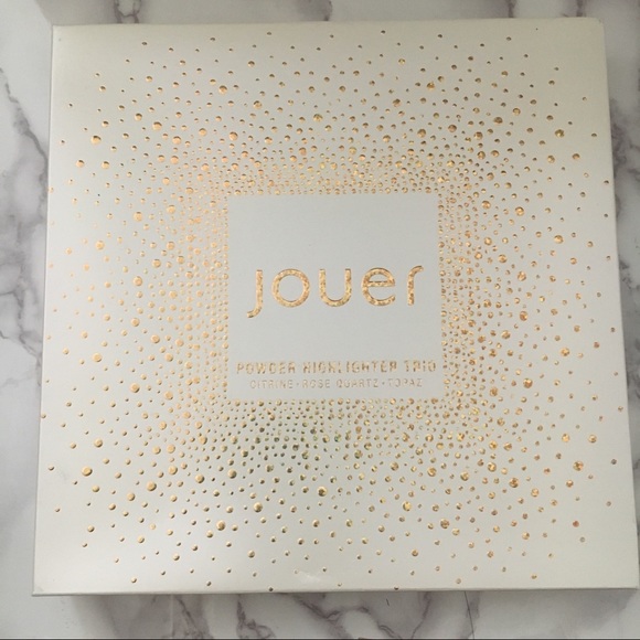 Jouer Powder Highlighter Trio - Picture 1 of 3